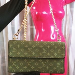 🐲BEAUTIFUL WALLET-CROSSBODY LOUIS VUITTON🐲